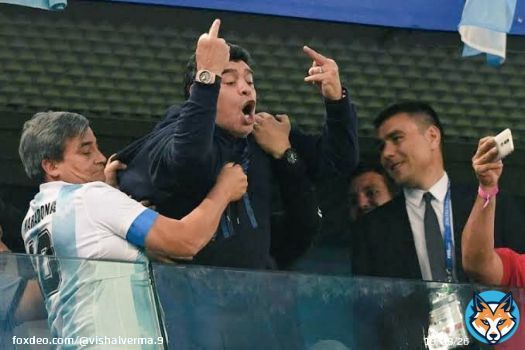 Diego Maradona from heavens watching Lionel Messi and Argentina losing to Saudi Arabia in FIFA World Cup! #Argentina #ARGKSA