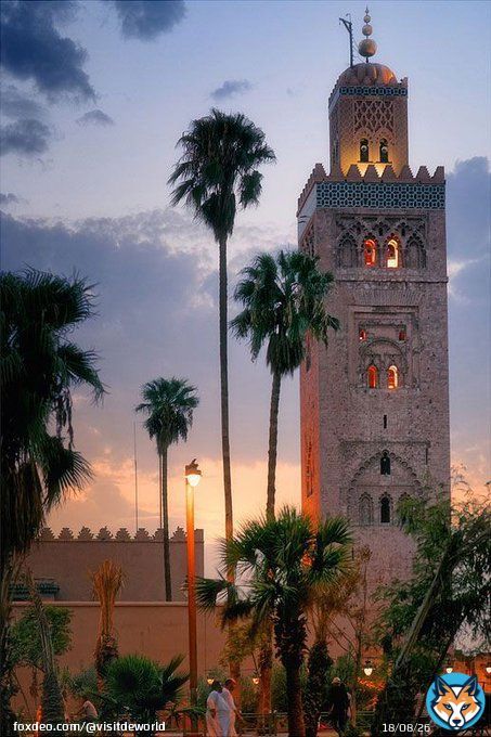 It's a shame for a man to die without experiencing the air of Morroco  #LumonTours  #VisitMorocco