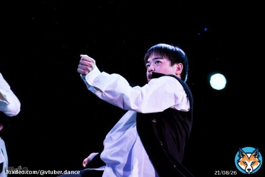【#VRandP キャスト変更のお知らせ】 MCを担当する予定の「そんじゅん」ですが、 担当がVJへ変更になります。 また、上記に伴い新たにMCが追加されます! 【MC】 ・Ko-hEi(なるかみ、練馬区月見台ブラザーズ) 推し:ももいろクローバーZ、乃木坂46、尾丸ポルカ、ジョー・力一、堀未央奈、紫咲シオン