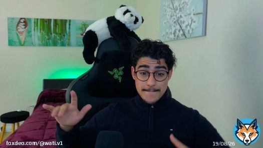 Cela fait quelques jours que j'ai re&ccedil;u le fauteuil Razer de la gamme Enki Pro, c'est juste une dinguerie merci encore @RazerFrance  gr&acirc;ce &agrave; vous, je peux jouer toute la journ&eacute;e de mani&egrave;re confortable avec ce si&egravave;ge haut de gamme.  Publicit&eacute;
