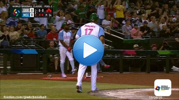 Team Mexico strikes first in Phoenix! #WorldBaseballClassic  (MLB x @EstrellaJalisco)
