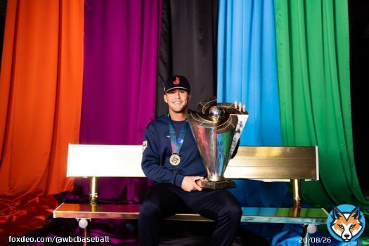 The people love Lars.   #WorldBaseballClassic