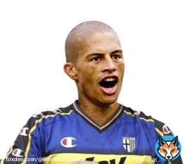 um dos maiores crimes da hist&oacute;ria do futebol, g&ecirc;nio absoluto.Quote