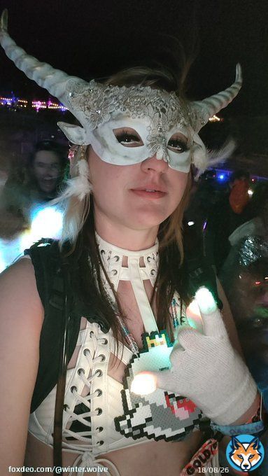 Beyond Wonderland at the Gorge was such a blast last night it breaks my heart that it was cut short. One day to enjoy the great vibes and give people light shows as a glover. I will be back next year to make more fun memories and enjoy fantastic music!   #BeyondWonderland #EDM