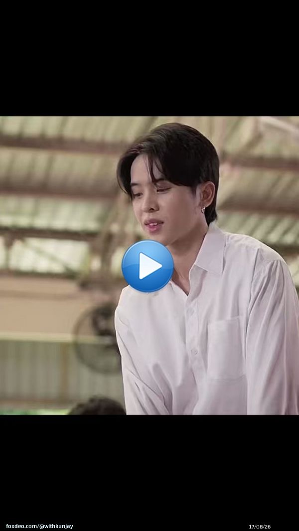 ในนิยายคือ ไอเนยมันเรียกพายุว่า ไอเจ็กขับเบนซ์ พายุมาเนยตกกะป๋องพูดเลย  #พี่จะตีนะเนย #iwillknockyou #taratiwat