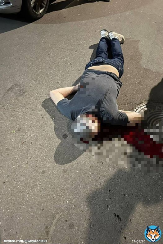 \u203c\ufe0fНападение киллера в Москве. Преступник застрелил бизнесмена на Комсомольском проспекте. \u274c   \u26a1По предварительным данным, &mdash; жертва Оганес Камарян, на которого зарегистрирована фирма по консалтингу. Убийца выстрелил погибшемубшему в спину и голову \u203c\ufe0f.