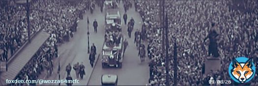 Both teams worn Umbro shirts that day. City won the game 2.1. On the journey to Wembley #MCFC broke a few Home attendance records, that still stand today. Matt Busby played for City. Here&rsquo;s the streets of Manchester to welcome a triumphant Cityhome. #FACup