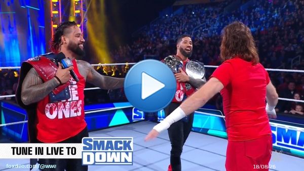 It's all love in #TheBloodline!  @SamiZayn @WWEUsos @WWESoloSikoa #SmackDown