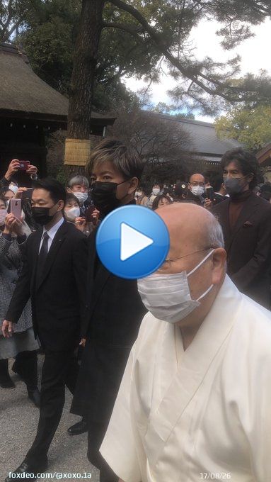 熱田神宮に参拝に行ったら、キムタクと伊藤英明が目の前歩いていってビックリ いい日になりそう  #キムタク #木村拓哉 #伊藤英明 #熱田神宮