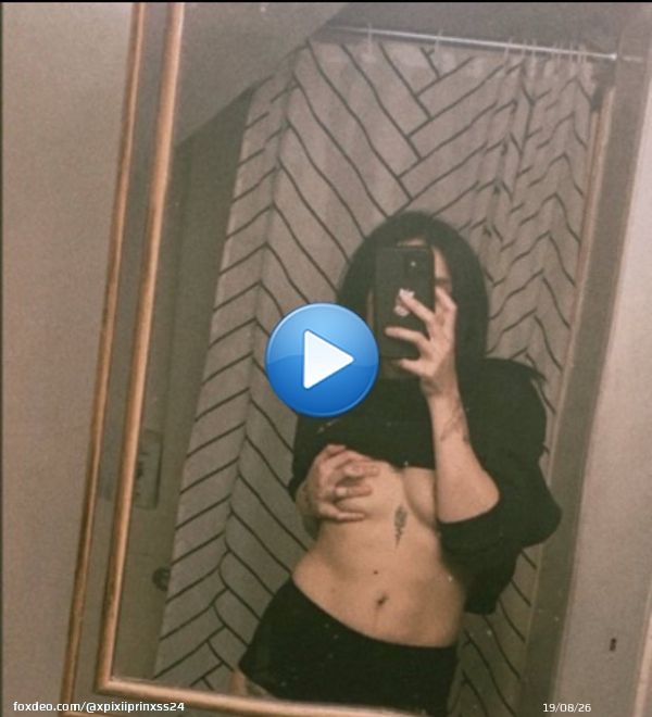 New pinned  *not new to nsfw twt*  -27 -nsfw -alternative stoner -soft & hard kinks -pan -chaotic videogamer -anime/Pok&eacute;mon weeb   Retweet + like to find moots/new moots