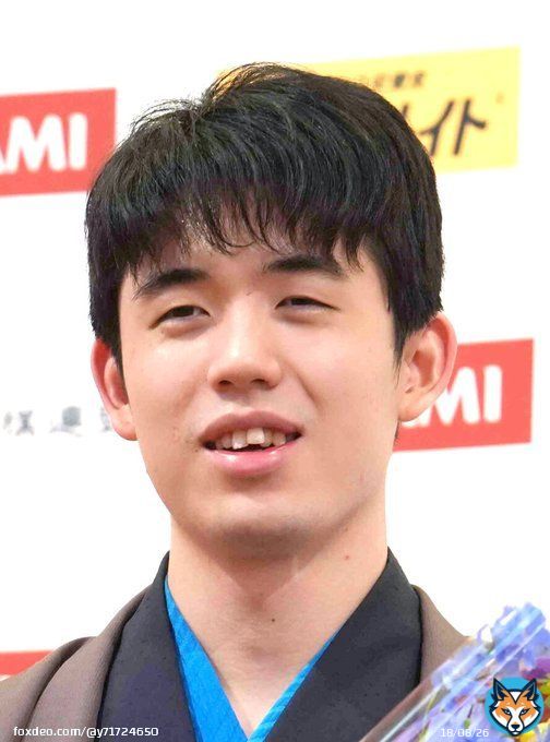 藤井聡太六冠が３年連続最優秀棋士賞　名局賞は羽生VS藤井の王将戦第２局&hellip;将棋大賞各賞発表 : スポーツ報知  藤井聡太竜王(六冠)3年連続最優秀棋士賞 おめでとう #将棋大賞2022  #2022年度第50回将棋大賞