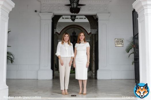 Fue un gran honor recibirlos y poder hacer entrega formal de los informes y proyectos que con mucho cariño se trabajaron desde esta oficina. Te deseo el mayor de los éxitos a ti y a todo tu gran equipo. Estoy segura que harán un trabajo excepcional.