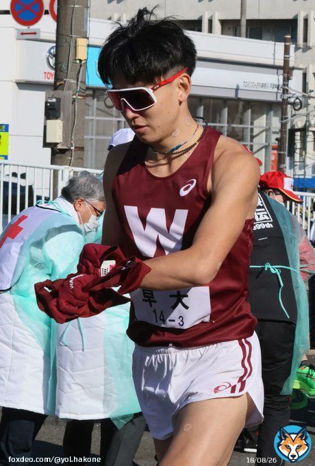 #箱根駅伝  中央大がトップで３区を通過。サプライズは早稲田５位。井川選手が14位でたすきを受け、５位まで順位を上げました。名門復活に向け、エースが意地を見せました。負けられない戦いが続きます。  \u25bd箱根駅伝の速報はこちら&hellip;｢中大が疾走｣