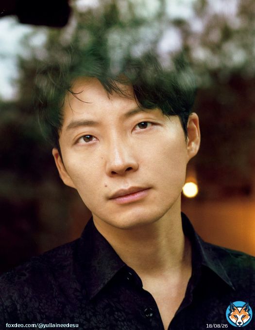 Hoshino Gen is in charge of the theme song for the upcoming film &ldquo;Ghost Book&rdquo; starring Jyo Kairi, Shibazaki Fuga, Sonny Mcclendon, and Yoshimura Ayaka.  Kamiki Ryunosuke and Aragaki Yui are also part of the cast. Opens July 22nd.  #GHOSTBOOK #星野源