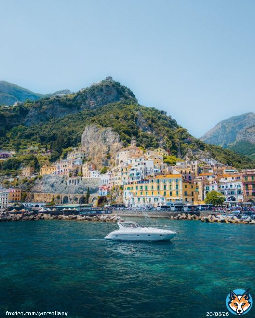 Gm fam  . Today I'm a little nostalgic, I'm tired of this cold, I'm waiting for slightly warmer days .  . Below I show you my favourite shots from my travel to the #AmalfiCoast