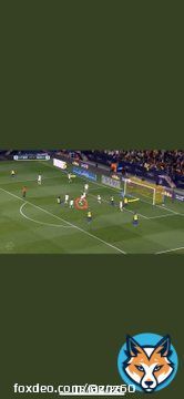 #النصر_التعاون  #كرستيانو  يتفوق على الفار ويحتفل قبل قرار الحكم  هذه اللقطه بعد تسديدة الصليهم والكورة محدده بالاحمر #صداره_بس
