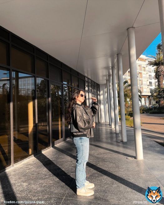 Heey \ud83e\udd0d how was your day ? ...#ootd #outfits #outfitinspo #outfitoftheday #tenuedujour #style #fashion #stylefashion #tenue #ootdfashion #microinfluencer #morocco\ud83c\uddf2\ud83c\udde6 #marocaine\ud83c\uddf2\ud83c\udde6