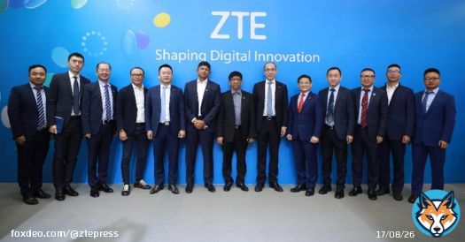 At #MWC23, @Telkomsel and ZTE present a strategic collaboration. The two companies will collaborate in trialing the utilization of 5G network to meet digital #connectivity needs in the Indonesian maritime area.  #ShapingDigitalInnovation