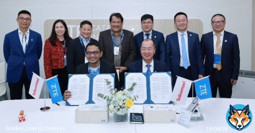 Telkomsel & ZTE strengthen strategic collaboration at #MWC25! Focusing on AI-driven tech, 5G-LAN, and ultra-compact private network solutions, this partnership aims to boost broadband service quality and accelerate digital transformation across industries in Indonesia! Details Slide 1 of 2 - CarouselTelkomsel and ZTE expand strategic collaboration at MWC Barcelona 2025Telkomsel and ZTE expand strategic collaboration at MWC Barcelona 2025From zte.com.cn