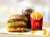 【7/19より】マクドナルド、東名阪の一部店舗でまた値上げへ  184店舗で「都心型価格」適用 店舗運営コストの上昇が背景にあるという。また、同日より宅配サービス「マックデリバリー」についても価格を改定するとし、アイテムごとの値上げ料金を公式サイトに提示。 マジか、また値上げ！