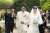 \u263e*･&deg;｡･* 　本日12/8は 　　ジョン・レノンの命日 　　　　　　　　　　　｡ :ﾟ･* \u263d 　　　　　 本作で小山内夫婦が結婚し 瑠璃と三角が出会ったのは 1980年12月8日のことでした。  42年前の&rdquo;今日&rdquo;を 劇場で感じてみてください  #月の満ち欠け #大泉洋 #有村架純 #目黒蓮 (#SnowMan) #柴咲コウ