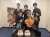 昨日のサプライズイベント後、 こちらもサプライズにて 本日お誕生日の #MIYAVI さんと22日がお誕生日の #吉原光夫 さんのお祝いをしました  サプライズ成功の記念にみんなで  公開まであと2日 皆様、ぜひ劇場でご覧ください #ヘルドッグス #岡田准一  #坂口健太郎 #金田哲