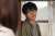 朝ドラ「舞いあがれ！」12月16日OA第55話あらすじ　舞（福原遥）が柏木学生（目黒蓮）を連れて帰阪！両親は戸惑い&hellip;   \u25bc第55話あらすじ   【写真説明】自室から窓越しに舞と話す梅津貴司（ #赤楚衛二  ）  #たかしです