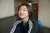 「いい記憶に上書き保存したい」  いまや押しも押されもせぬ世界のトップスケーターとして活躍する坂本花織選手。4年前と同じ場所で開催される #世界フィギュアスケート選手権2023 にかける思いを取材しました。今回も積紫乃さんの撮り下ろしです！  #坂本花織 #松原孝臣