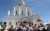 Российские братья-освободители артиллерийским ударом  уничтожили Свято-Георгиевский скит Святогорской лавры Украинской православной церкви Московского патриархата (УПЦ МП) на Донбассе. Для мусульман и и буддистов в российской армии не существует прав