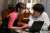 【 \ud83d\udcfa今夜22:00】#恋マジ 第6話  施設を抜け出し、柊磨(松村北斗)の家で同居を始めた柊磨の母・真弓(斉藤由貴)。純(広瀬アリス)は自分への敵意に不安を覚え&hellip;   #西野七瀬 #藤木直人 #飯豊まりえ #岡山天音 #恋なんて本気でやってどうするの #純ちゃん #柊磨くん @koimaji_ktv