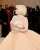 ブカブカの衣装がトレードマークだったビリーアイリッシュ。セクシーな衣装を着出したらなぜか叩く人が出て来た  「体を見せたり、肌を露出する、しないにかかわらず、私は軽蔑される筋合いはないから。何が自分を気分良くするのかが大事」 とバッサリ切っててカッコ良かった   #MetGala  #MetGala2022