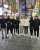 バルサメンバーは早朝の渋谷を散策したみたいです！！  東京少しでも楽しんでくれてそうでよかった！！  多分もうホテルに戻ってますね！ ホテルはリッツカールトンかな？ そんな感じです！試合楽しみ！  #バルセロナ #バルサ #神戸