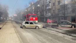 #Донецк, опять рашисты уебали по центру города, район Крытого рынка, Донбасс-Арены и т.д. Не пойму, чего они добиваются?