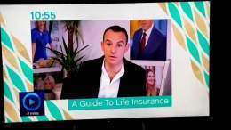 So yet another reason i love This Morning - this just happened "get ready to dig out your duck tape" ...?? @thismorning @Schofe @hollywills