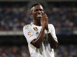 | Ronald Ara&uacute;jo will miss the next match against Athletic Bilbao.  He will be available against Real Madrid!  Vini Jr got relief for 10 minutes