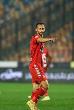 لا جديد يذكر &hellip;فوز كبير للأهلي في "الديربي" على حساب الزمالك بثلاثة أهداف دون رد .. ليواصل تربعه على قمة الدوري الممتاز . | #يلا_يا_أهلي