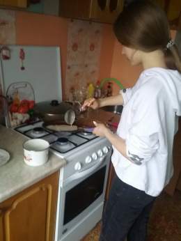 Умных, важных, молодых. Расписдяев и седых!  Твиттурианских адекватов Незамужних и женатых, всех с масленицей! Здоровья, весны, мирного неба