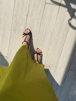 #feet #feetworshi̇p #FOOTFETİSH #feetphotos