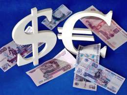 \u26a1\ufe0f \u2668\ufe0fКурс доллара к рублю на форексе во вторник падал до 66,43₽, евро &ndash; до 69,43₽.   Не кажется ли вам это странным в условиях когда идёт "спецоперация" и столько санкций?   /И самое главное, что с ценами?  Доллар падает, а 