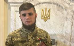 Thousands of people, including Zelensky, Klitschko and Finnish PM Sanna Marin are attending a memorial service for the fallen Hero of Ukraine, Dmytro &ldquo;Da Vinci&rdquo; Kotsiubailo on the Maidian Square in Kyiv Gone too soon   Rest in Power Hero 