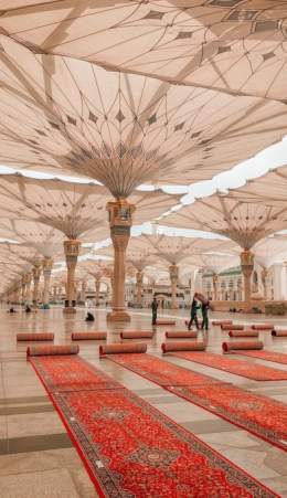 Prophet's Mosque