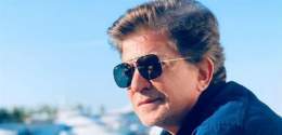 وليد توفيق يُفجع بوفاة شقيقه الاكبر    via @BeirutcomMag @WalidToufic #وليد_توفيق #WalidToufic
