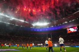 Un stade plein, une ambiance magnifique, une victoire au bout du suspens. Bravo au XV de France pour cette formidable soirée.