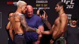 Бенеил Дариуш: &laquo;Оливейра &ndash; лучший легковес в истории, не считая Хабиба&raquo;  #UFC #БенеилДариуш #Оливейра
