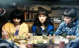 Ох уж этот любовный треугольник... #StrangerThings4  #осд #оченьстранныедела