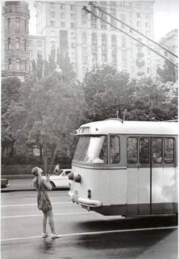 Сцена з тролейбусом Хрещатик,  Київ 1970-80-ті  Автор не відомий