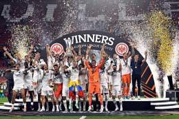 \ud83e\udd85 @eintracht_jp ＝ ヨーロッパリーグ王者  \ud83d\ude4c  #UEL