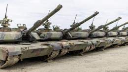 Союзники підтвердили згоду на поставку Україні 321 важкого танка, - посол у Франції Омельченко