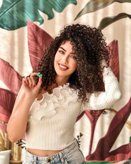 Ad \ud83d\udc99\ud83d\udc99 @sugarbearpro Two #sugarbearpro gummies a day helps you to have beautiful hair \ud83d\udc99\ud83d\udc99