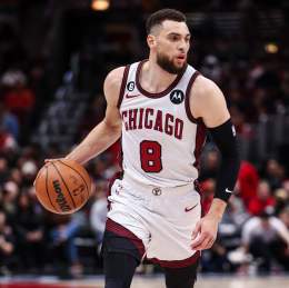 Zach LaVine looked smooth as ever tonight.  32 points | 12-17 FG | 4-6 from three